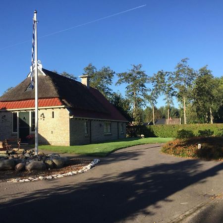 B&B Ut En Thus Sweagerbosk Kültér fotó