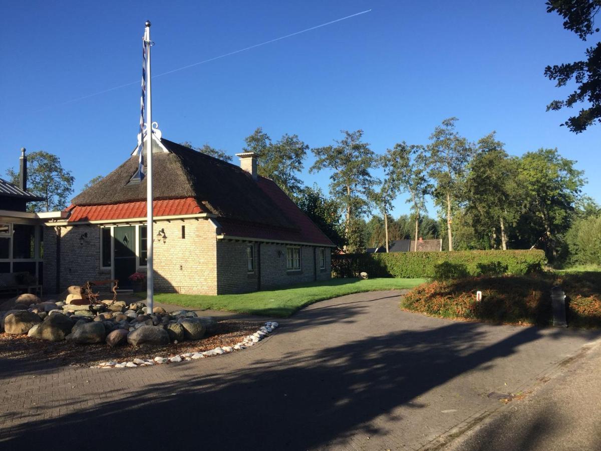 B&B Ut En Thus Sweagerbosk Kültér fotó