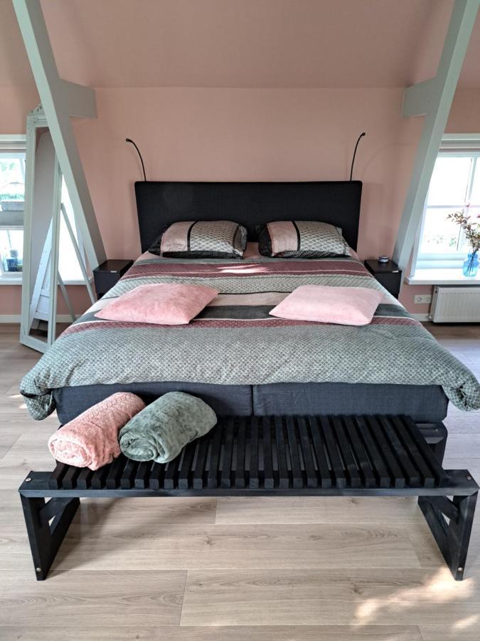 B&B Ut En Thus Sweagerbosk Kültér fotó