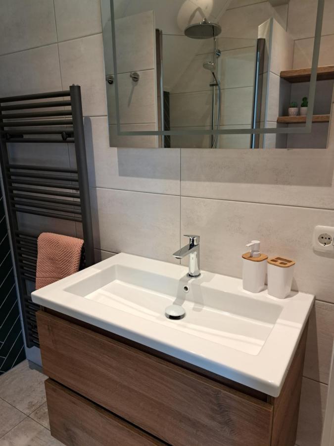 B&B Ut En Thus Sweagerbosk Kültér fotó